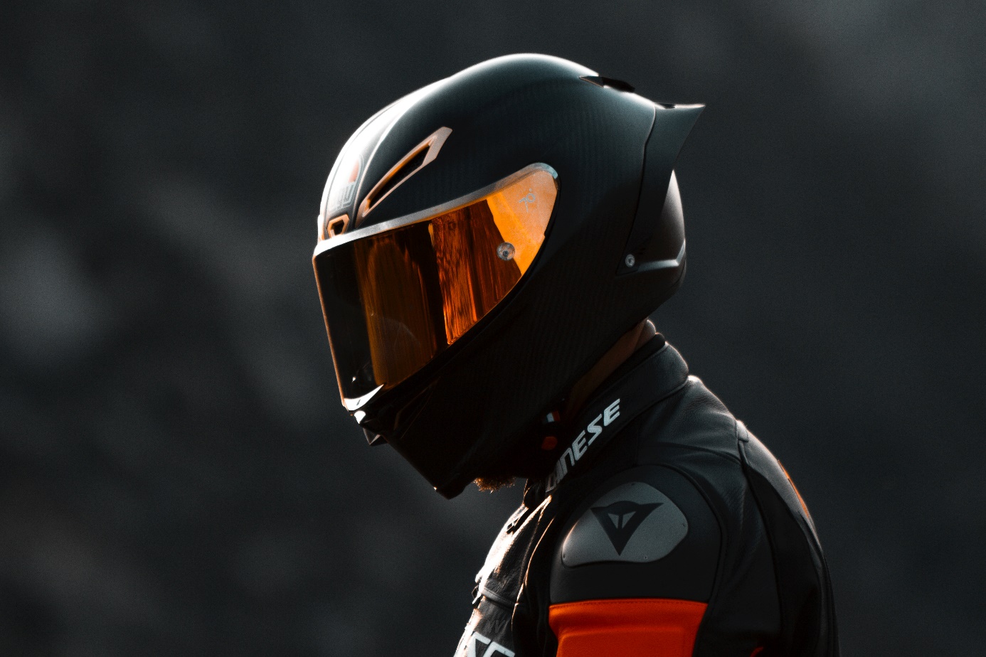 Comment teinter une visière de casque de moto ? - Guide d'achat : Casque de  Moto
